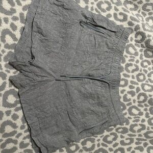 Athleta Size Large Grey Linen Shorts